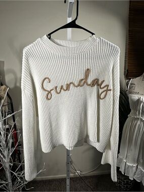 N233. moon & madison White Ribbed Knit Sweater- Cropped
